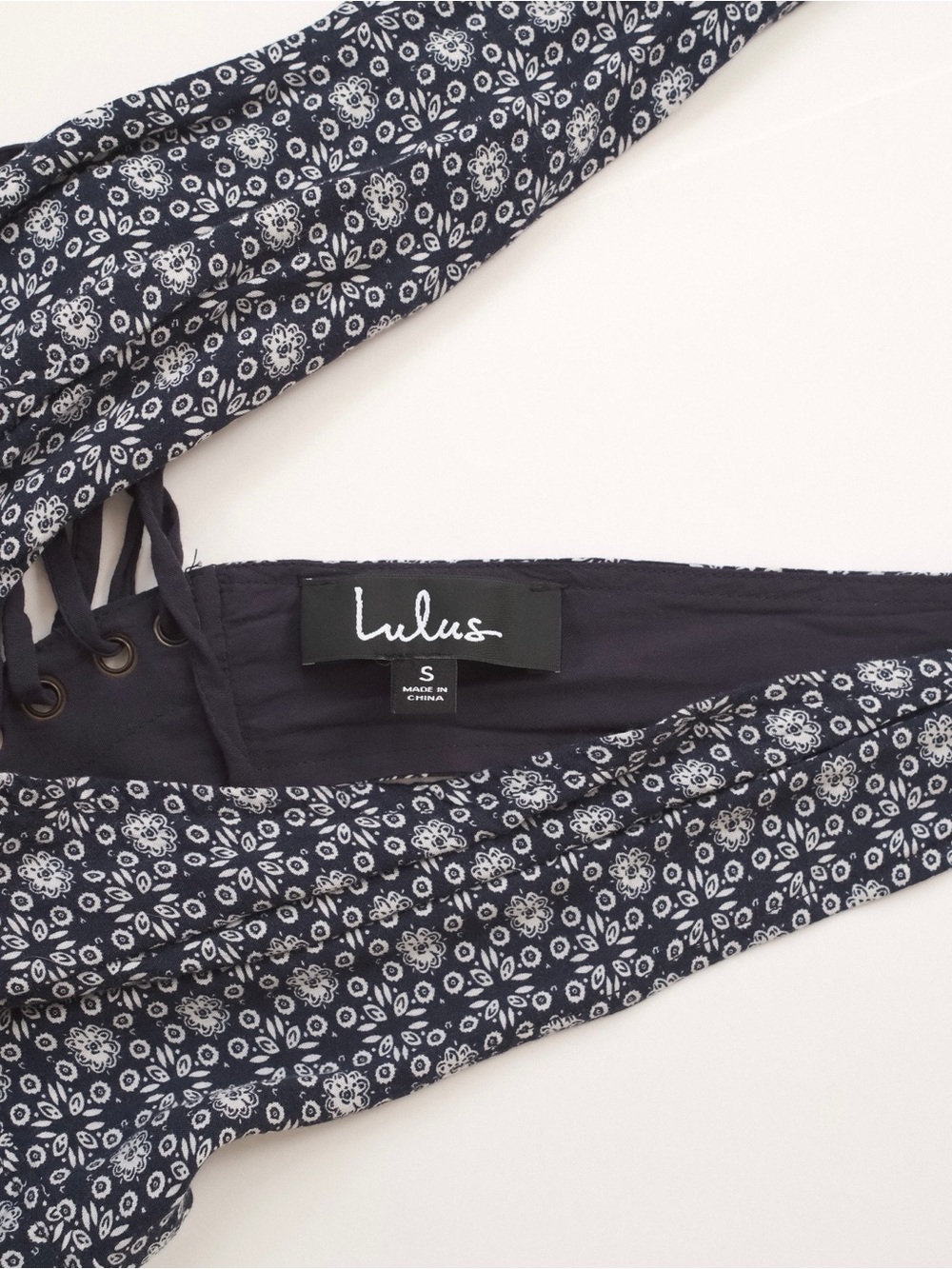 Lulus Dress La Vie Roses Navy Blue and Red Floral Print Sundress - Size Small - Picture 3 of 7